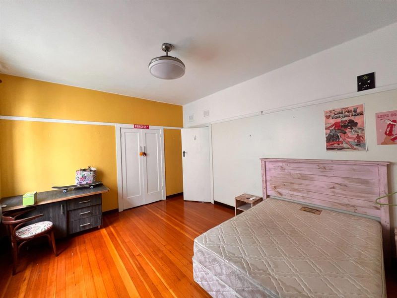 Spacious 2 Bedroom Apartment To Rent in Glenwood, Durban, KwaZulu-Natal - Photo 9