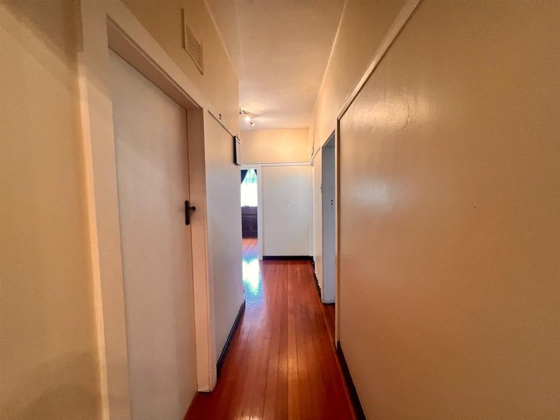 Spacious 2 Bedroom Apartment To Rent in Glenwood, Durban, KwaZulu-Natal - Photo 7