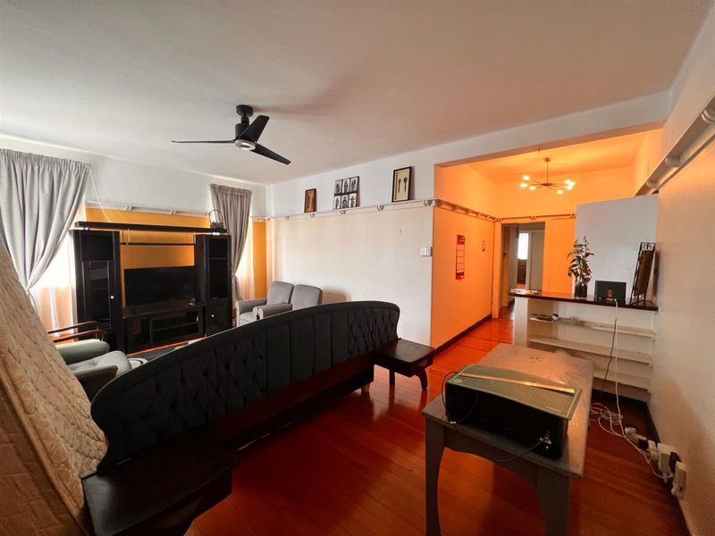 Spacious 2 Bedroom Apartment To Rent in Glenwood, Durban, KwaZulu-Natal - Photo 4