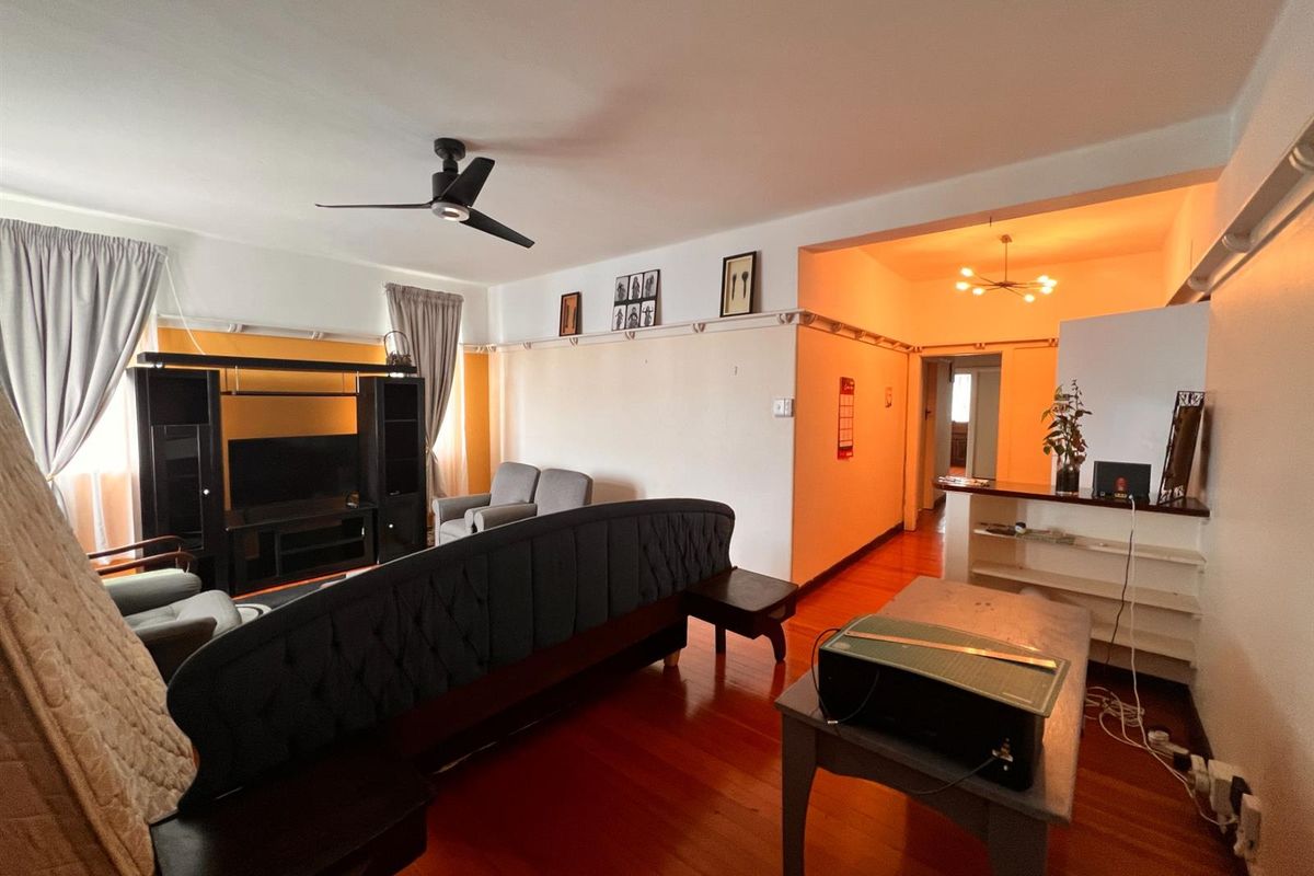 Spacious 2 Bedroom Apartment To Rent in Glenwood, Durban, KwaZulu-Natal - Photo 4