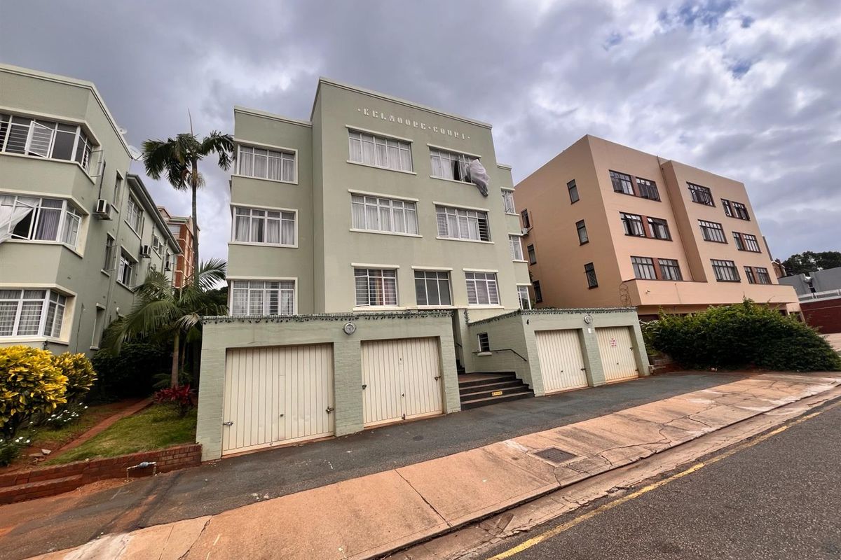 Spacious 2 Bedroom Apartment To Rent in Glenwood, Durban, KwaZulu-Natal - Photo 2