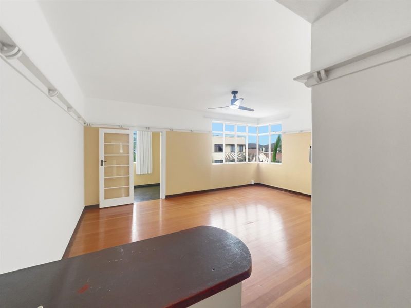 Spacious 2 Bedroom Apartment To Rent in Glenwood, Durban, KwaZulu-Natal - Photo 7