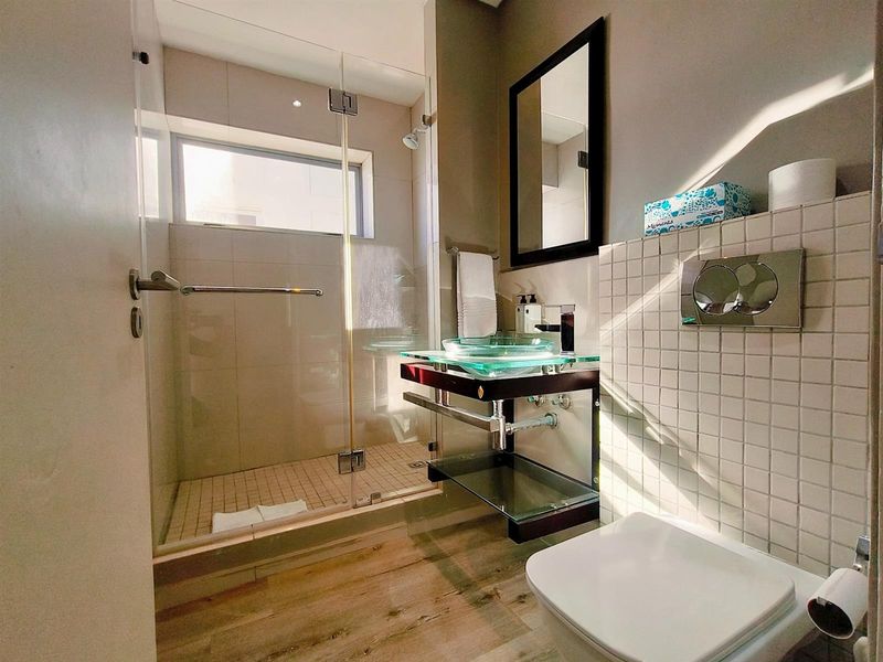 Mini Penthouse For Sale in Blouberg - Photo 10