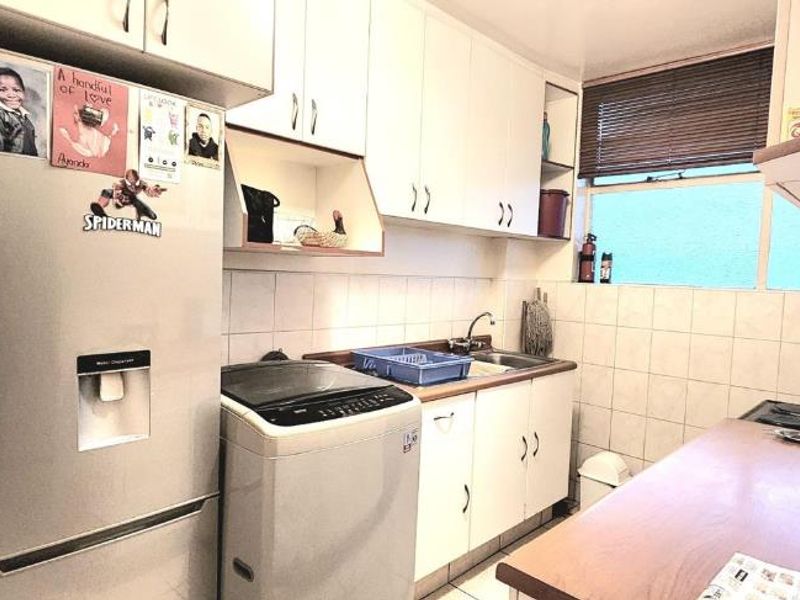 Apartment For Sale in Denlee Germiston Gauteng - Photo 6