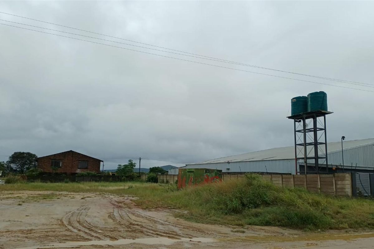 Prime Industrial Vacant Land - Louis Trichardt - Photo 4