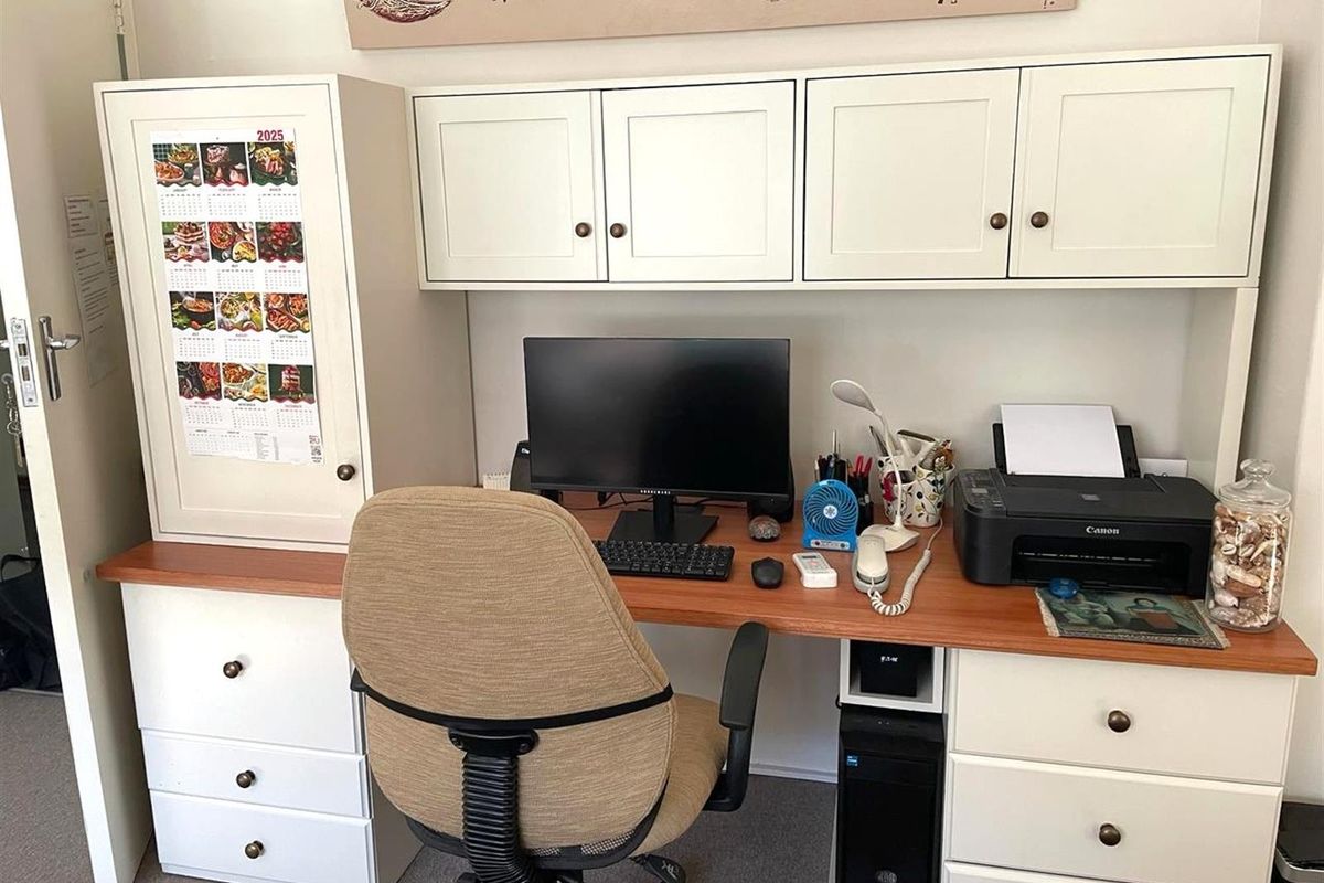 Peaceful Retirement Living in a Well-Managed Durban Complex - Photo 5