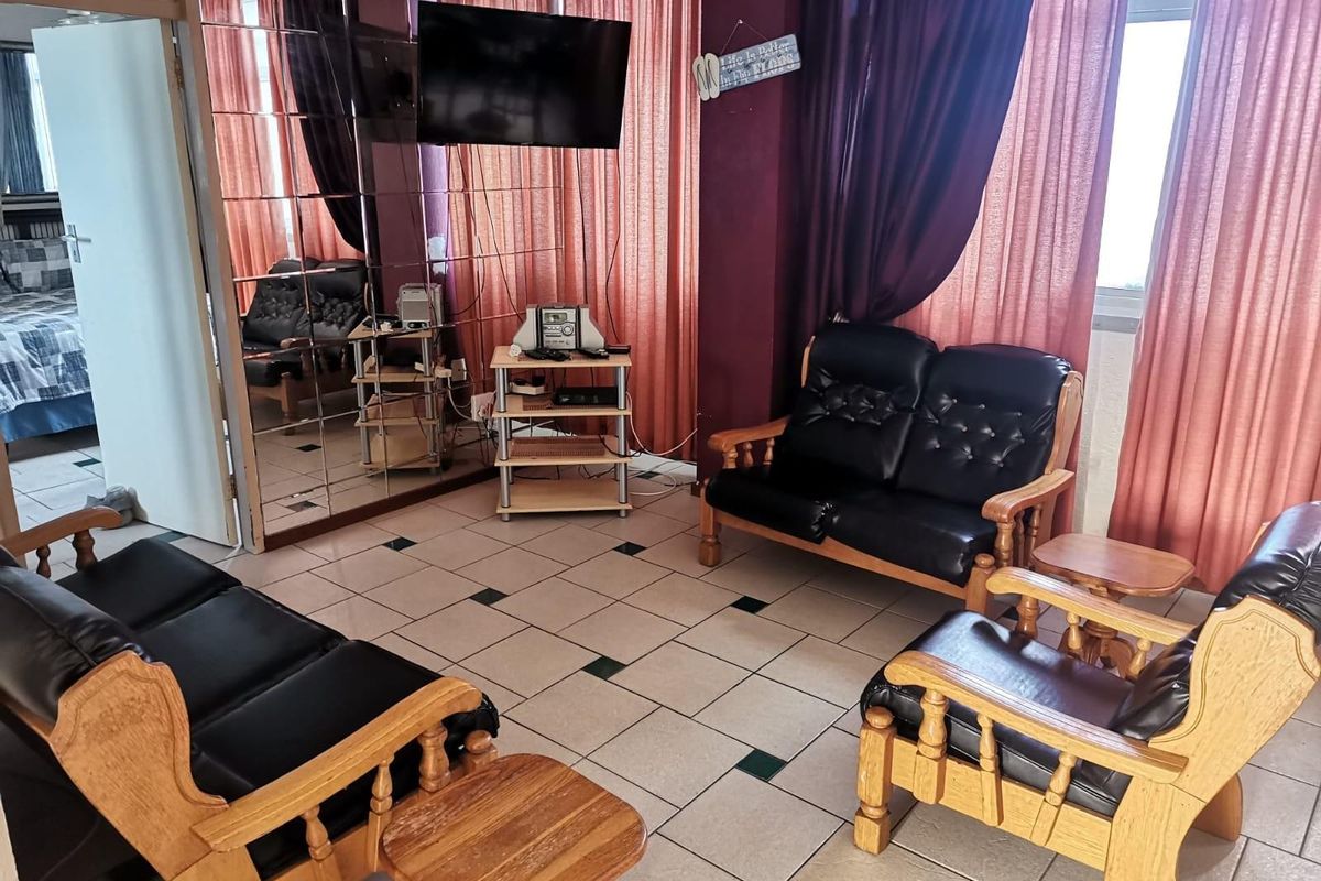 Apartment For Sale in Doonside, Kingsburgh, KwaZulu Natal - Photo 4