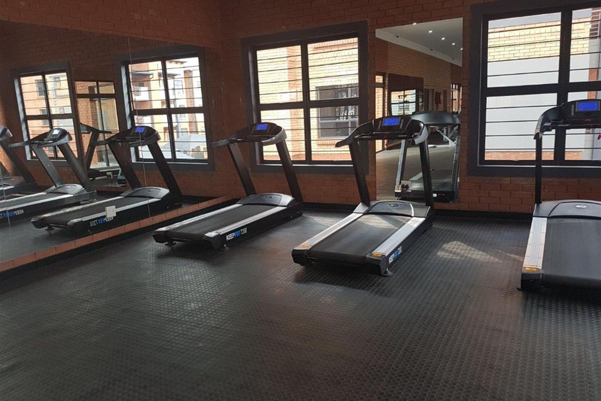 Upmarket 3-Bedroom Apartment in Eveleigh Heights | Lifestyle Living at Its Best - Photo 3