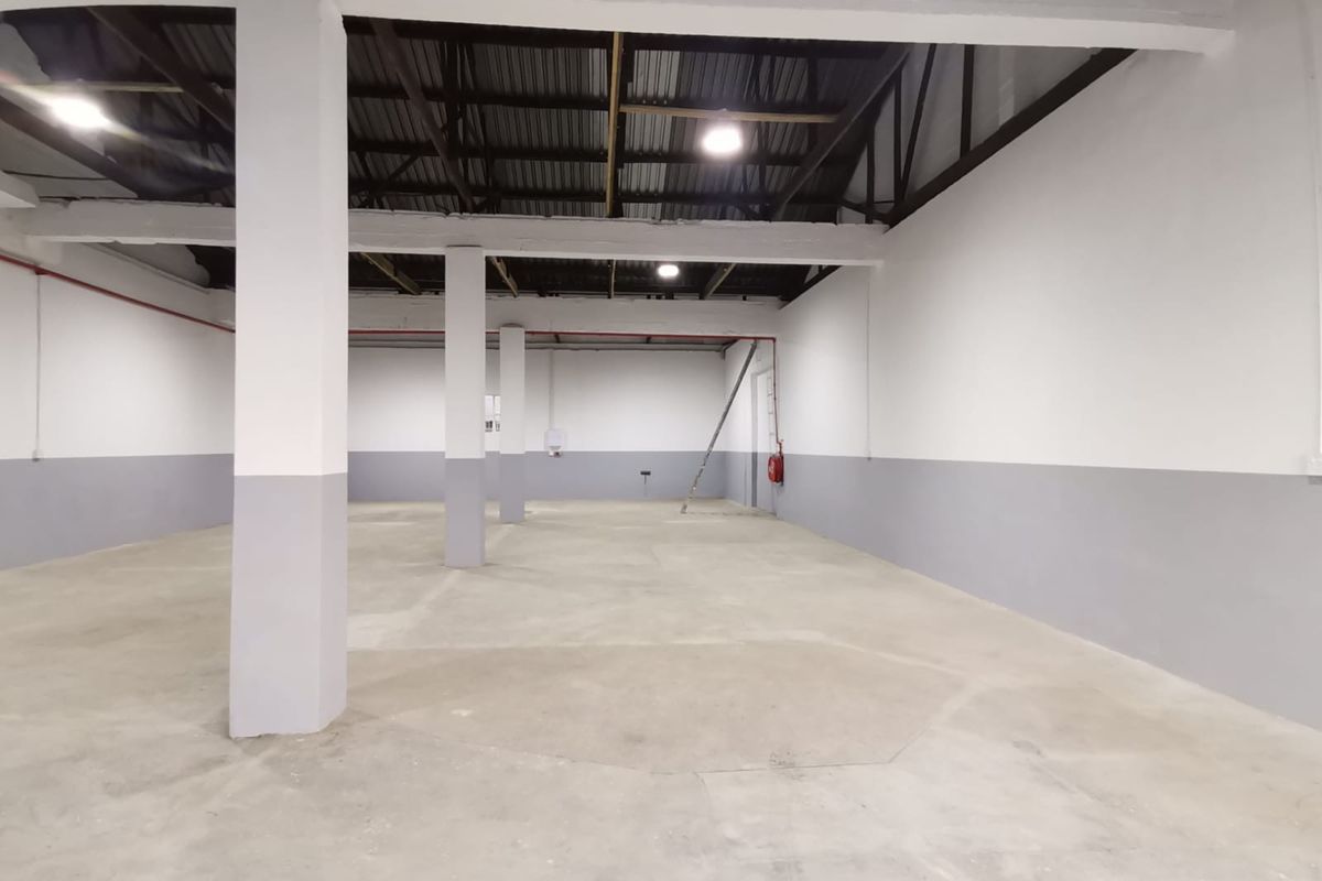 321m2 Warehouse To Let in Dal Josafat, Paarl - Photo 3