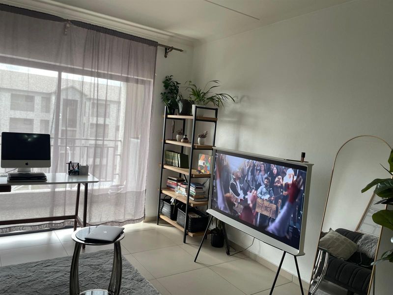 Apartment To Rent in Carlswald, Midrand - Photo 4