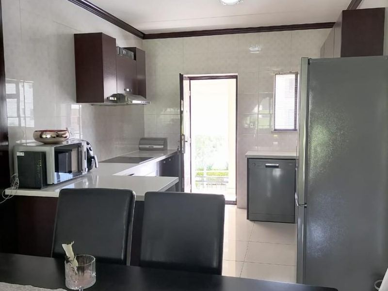 Apartment To Rent in Summerset, Midrand - Photo 4