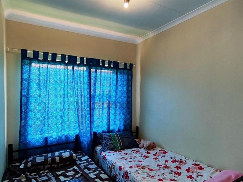 House For Sale in Comet, Boksburg 900k - Taking offers - Photo 5