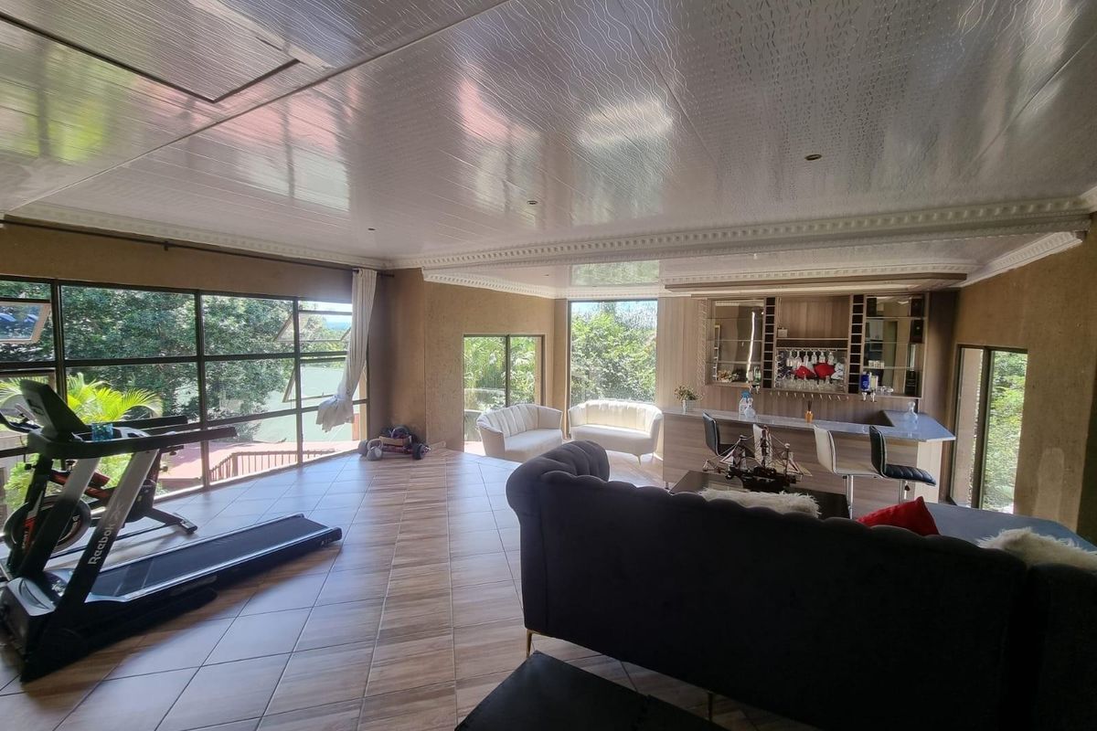 Multi Faceted Family Home - Photo 5