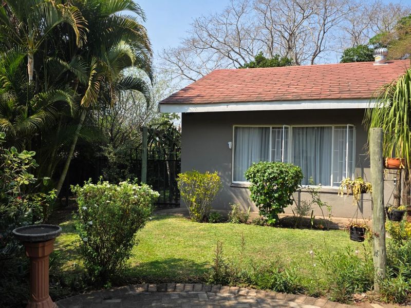Charming Family Home with Flatlet in Hazyview - Photo 2