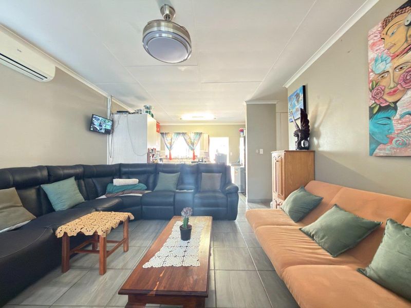 House For Sale in West Acres Ext 13, West Acres, Nelspruit - Photo 8