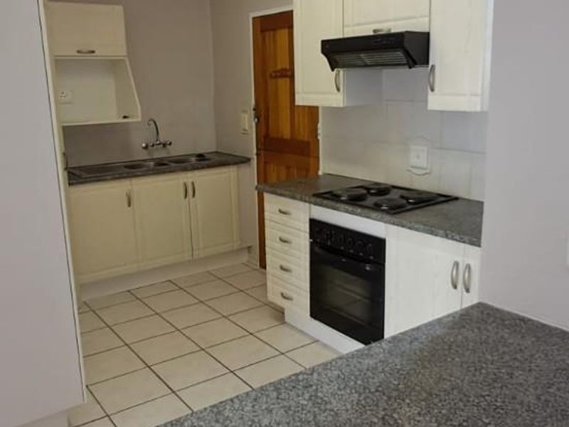 2 Bedroom Townhouse for sale in Berghang Retirement Village, Ninapark, Akasia, Pretoria - Photo 7