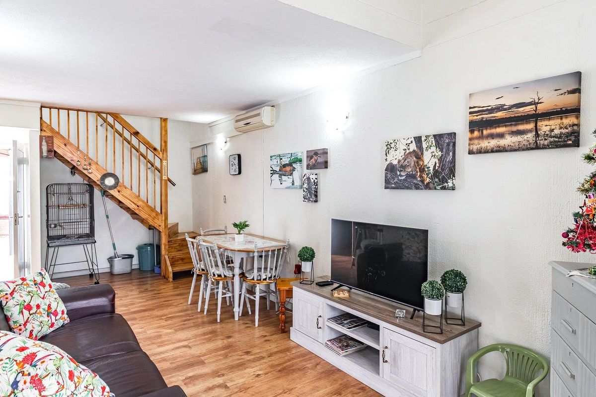 Townhouse For Sale in West Acres Ext 42, West Acres, Nelspruit - Photo 3