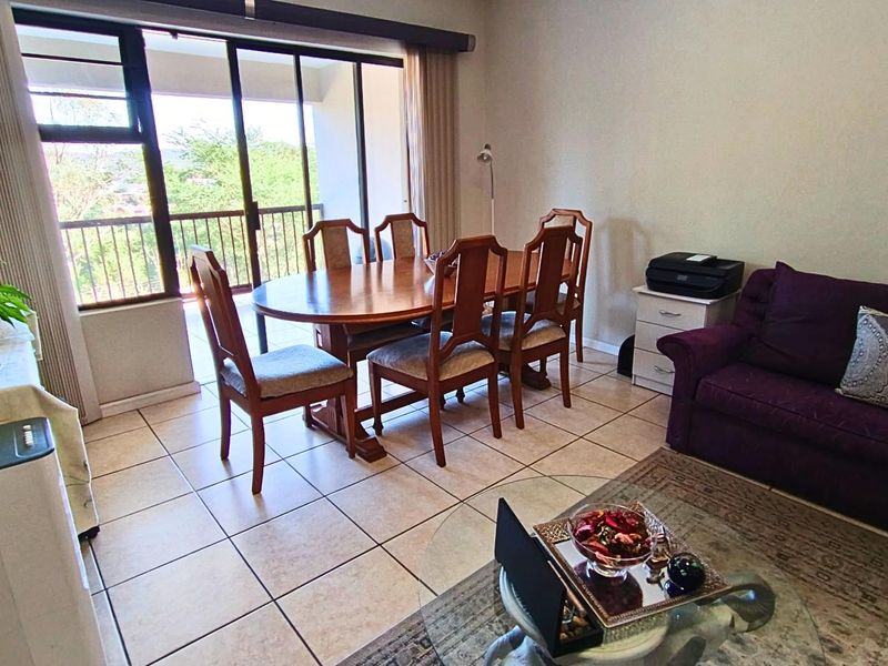 Apartment for sale in Sunset Valley, Nahoon Valley Park - Photo 4