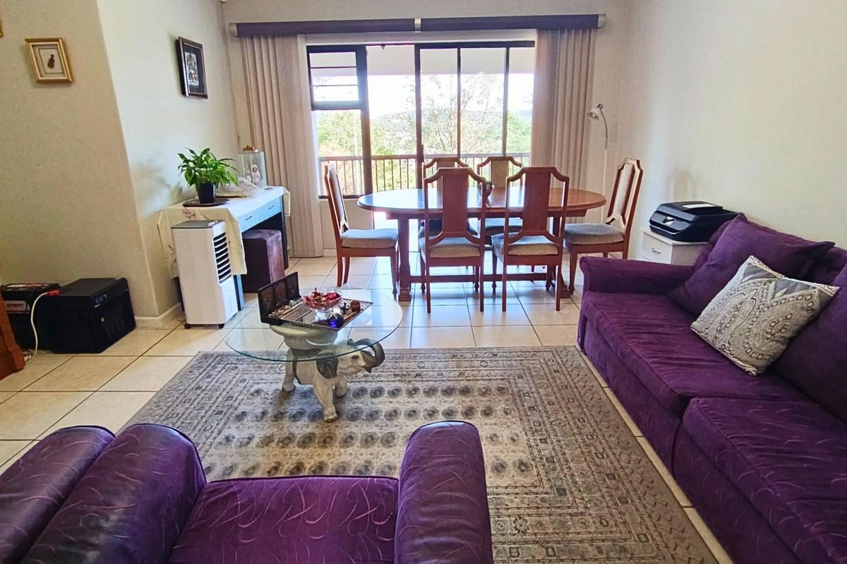 Apartment for sale in Sunset Valley, Nahoon Valley Park - Photo 3