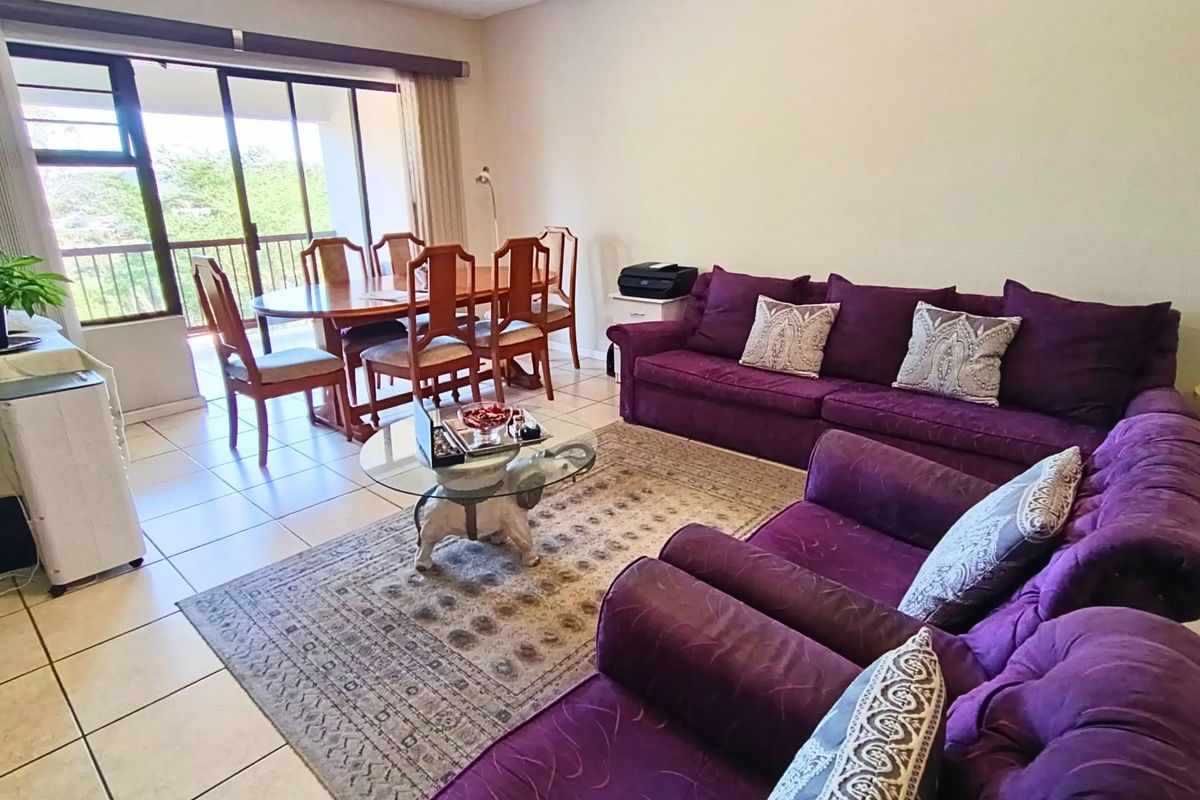 Apartment for sale in Sunset Valley, Nahoon Valley Park - Photo 2