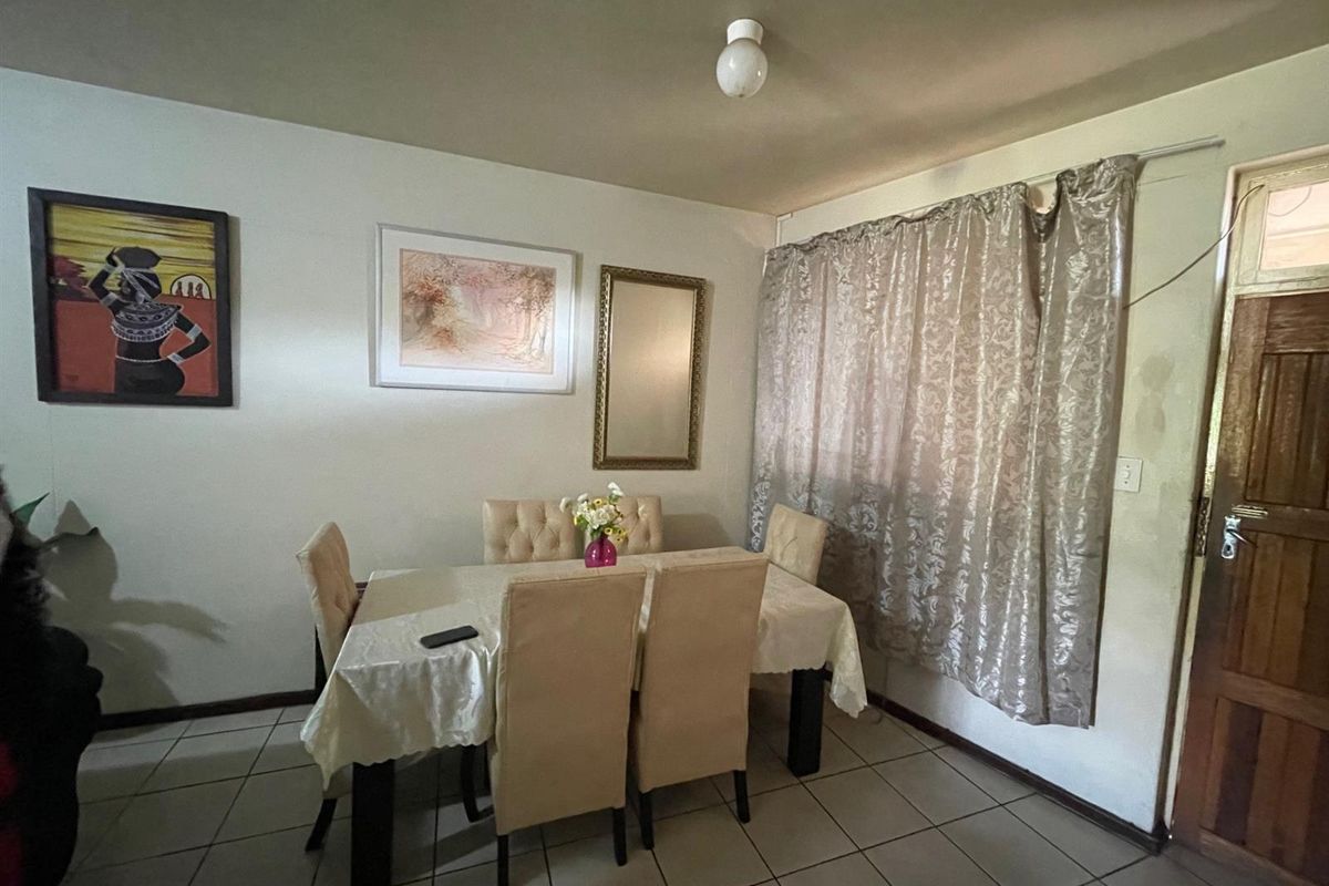 Investment Property For Sale in Arcadia, Pretoria - Photo 4