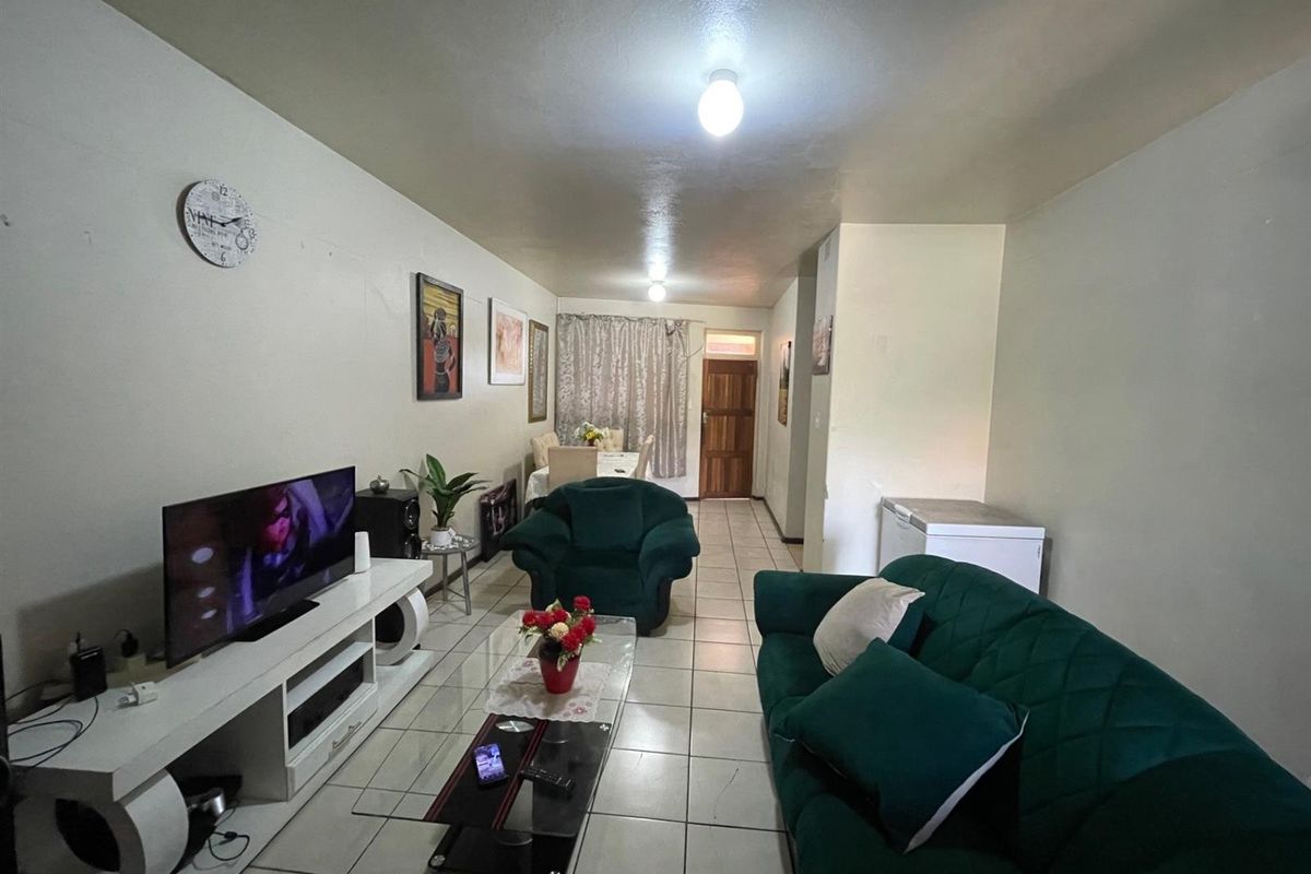 Investment Property For Sale in Arcadia, Pretoria - Photo 5