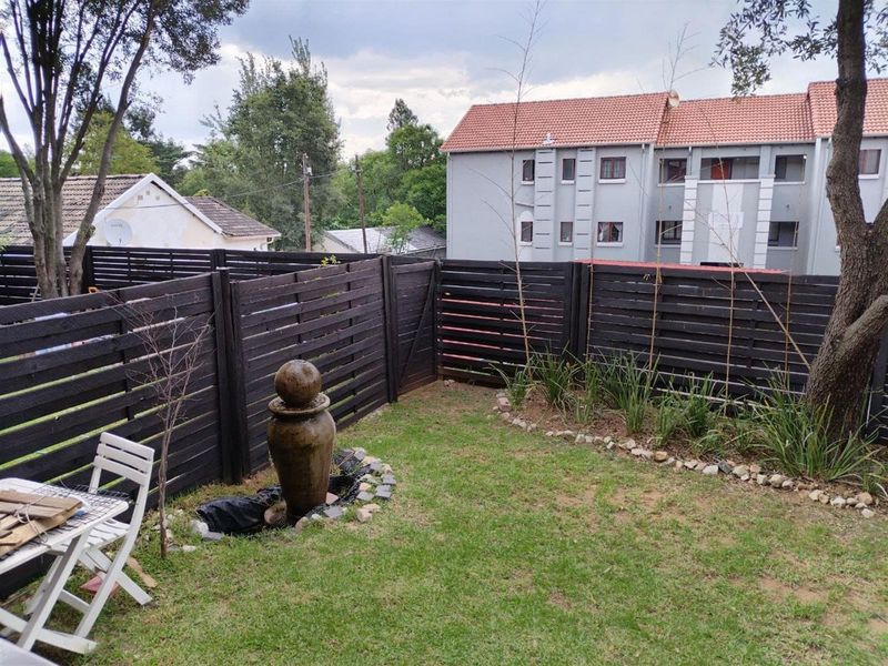 1 Bedroom Groundfloor Apartment with Garden to Rent in Riverview, Rivonia - Photo 2