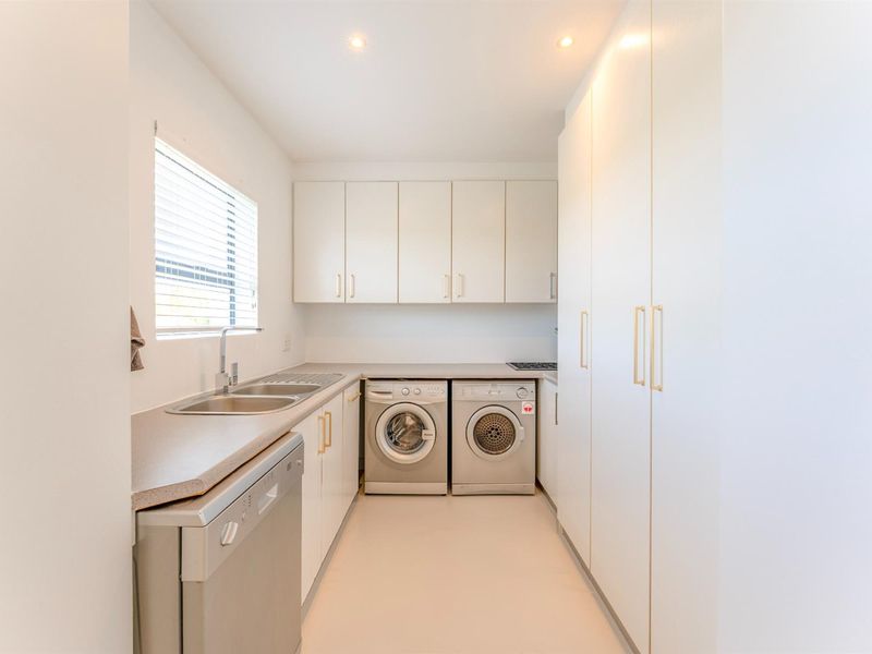 Dual Mandate - Stunning North-Facing Home on the 13th Fairway - St Francis Links - Photo 10