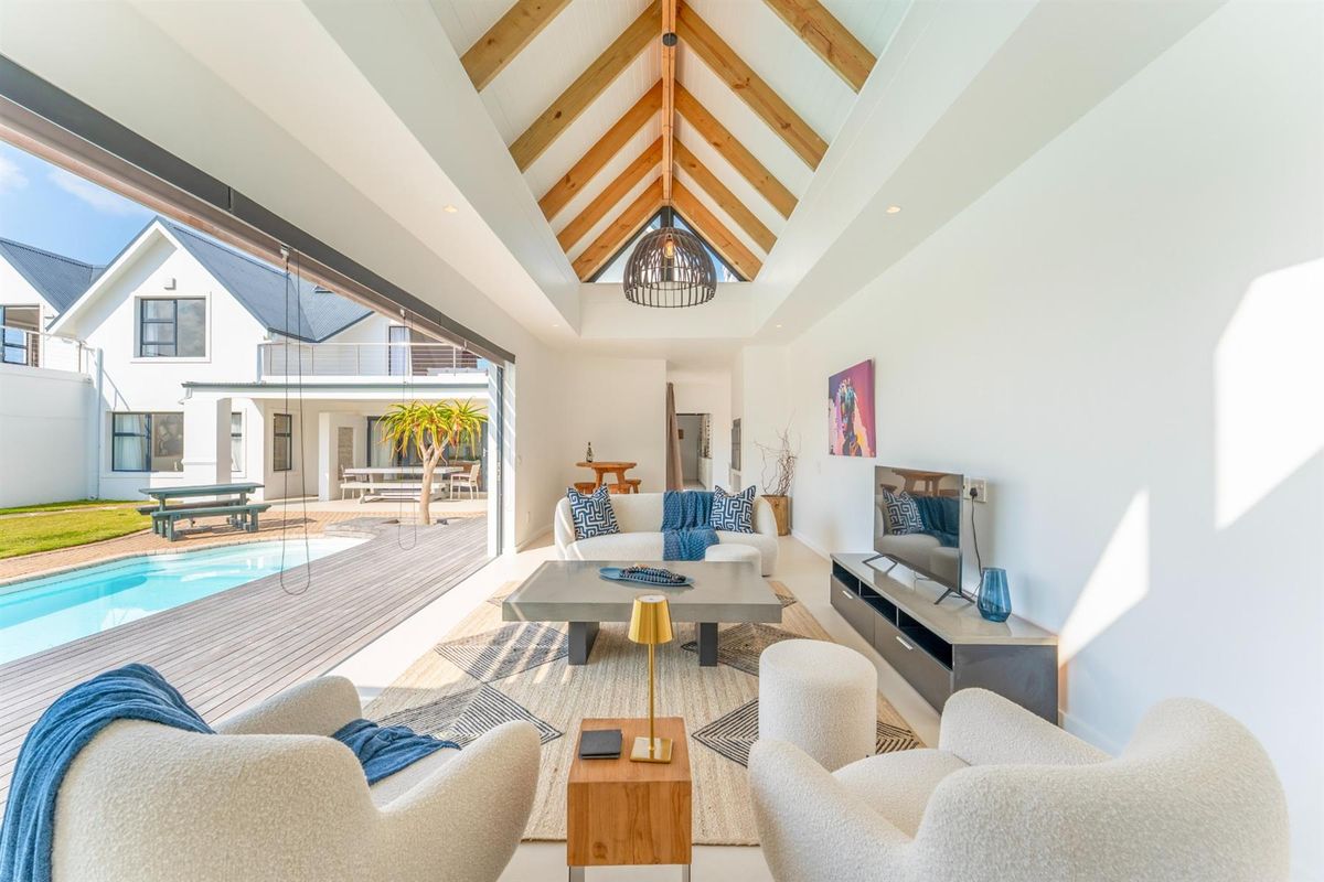 Dual Mandate - Stunning North-Facing Home on the 13th Fairway - St Francis Links - Photo 4