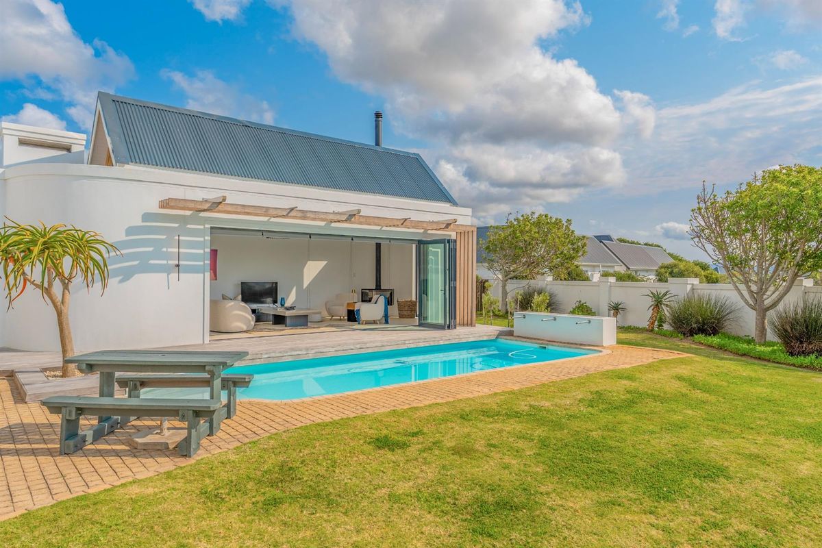 Dual Mandate - Stunning North-Facing Home on the 13th Fairway - St Francis Links - Photo 3