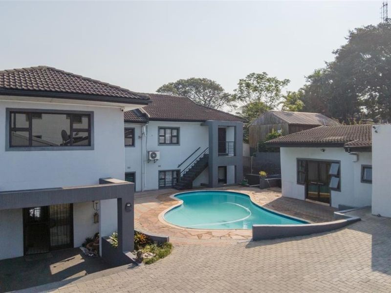 Beautiful Mixed Use Umhlanga Rocks Drive Landmark For Sale - Photo 4
