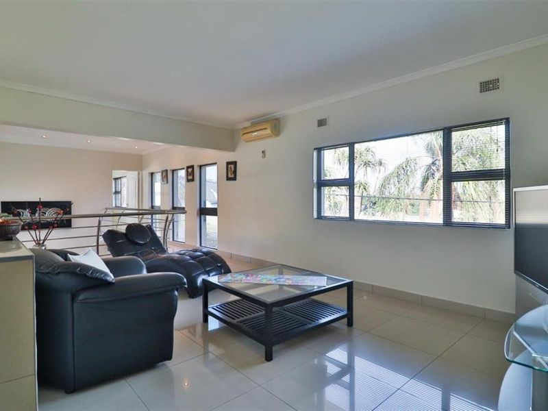 Beautiful Mixed Use Umhlanga Rocks Drive Landmark For Sale - Photo 7