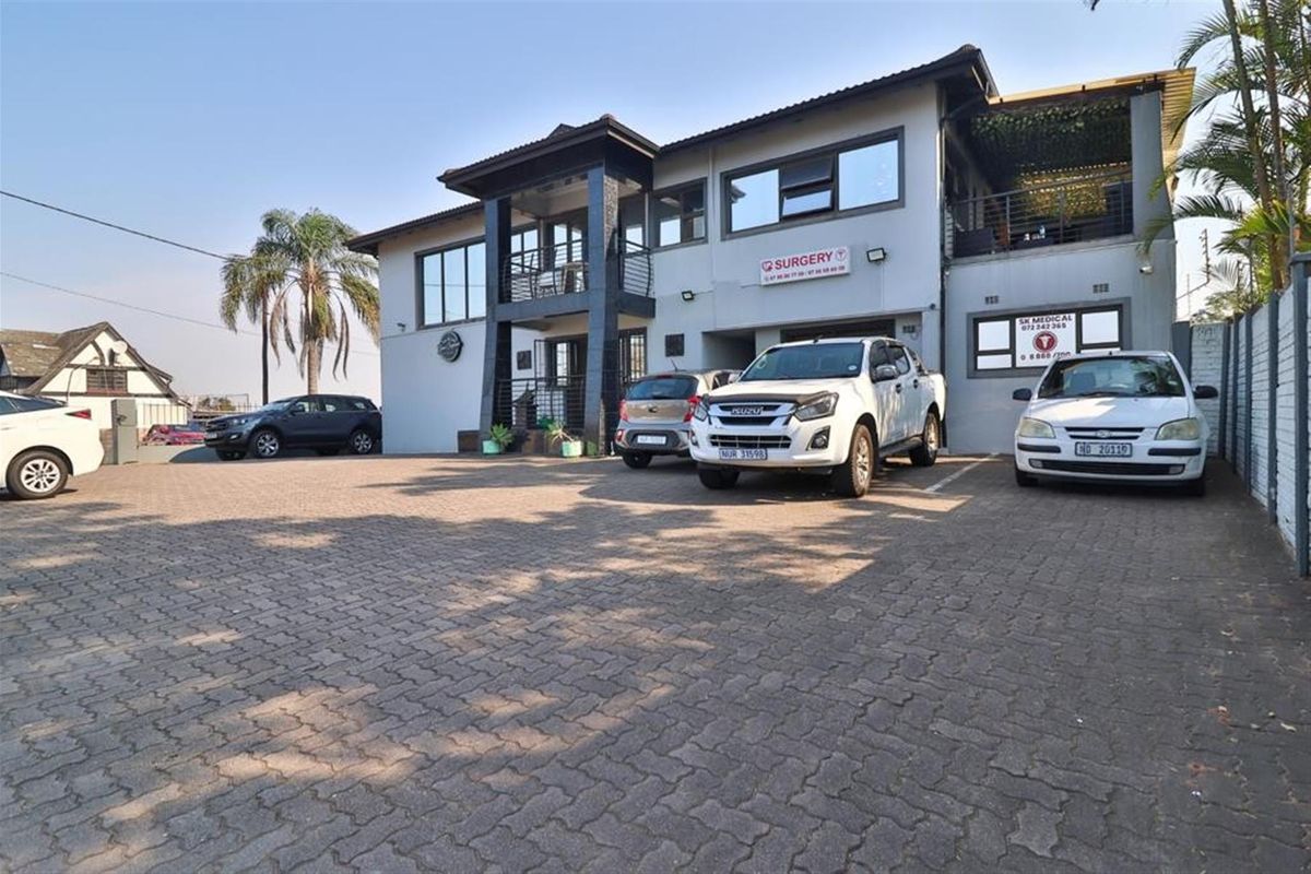 Beautiful Mixed Use Umhlanga Rocks Drive Landmark For Sale - Photo 2