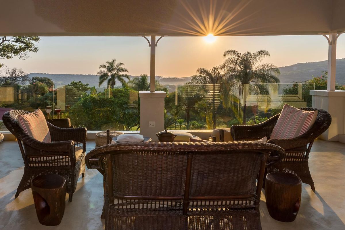62ha Lifestyle Farm and Exceptional Country House Near the Kruger National Park - Photo 2