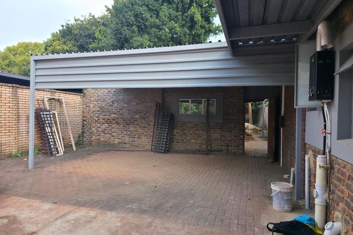 Modern 1 Bedroom Apartment To Rent in Lyttelton Manor - Photo 5