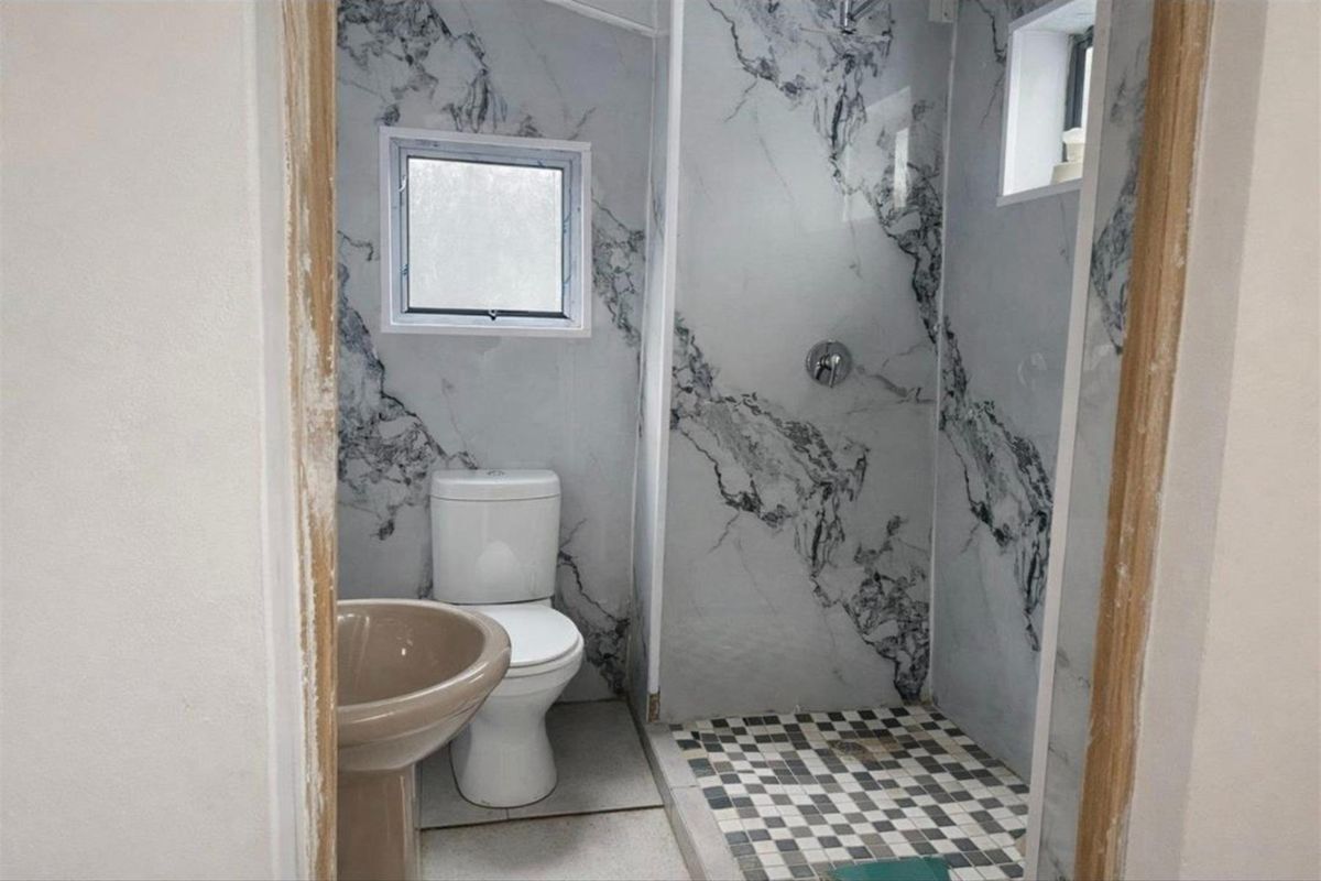 Modern 1 Bedroom Apartment To Rent in Lyttelton Manor - Photo 3