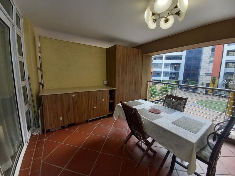 Stylish Fully Furnished Executive Umhlanga Ridge Apartment - Photo 10