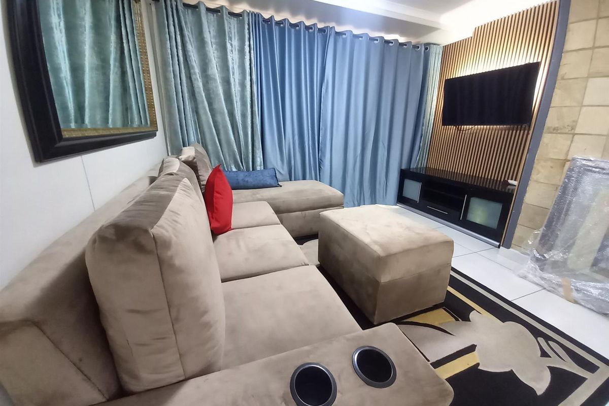 Stylish Fully Furnished Executive Umhlanga Ridge Apartment - Photo 5