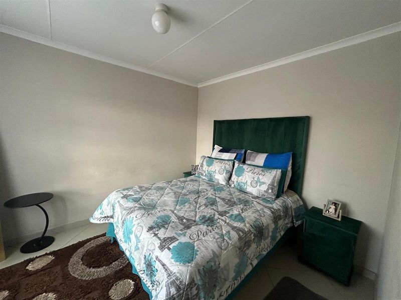 House For Sale in Vanderbijlpark CE 4, Vanderbijlpark CE, Vanderbijlpark - Photo 9