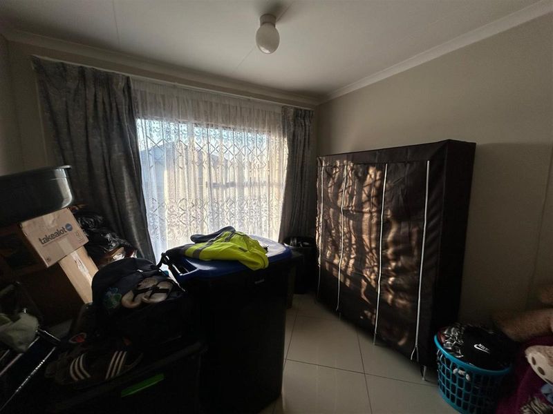 House For Sale in Vanderbijlpark CE 4, Vanderbijlpark CE, Vanderbijlpark - Photo 10