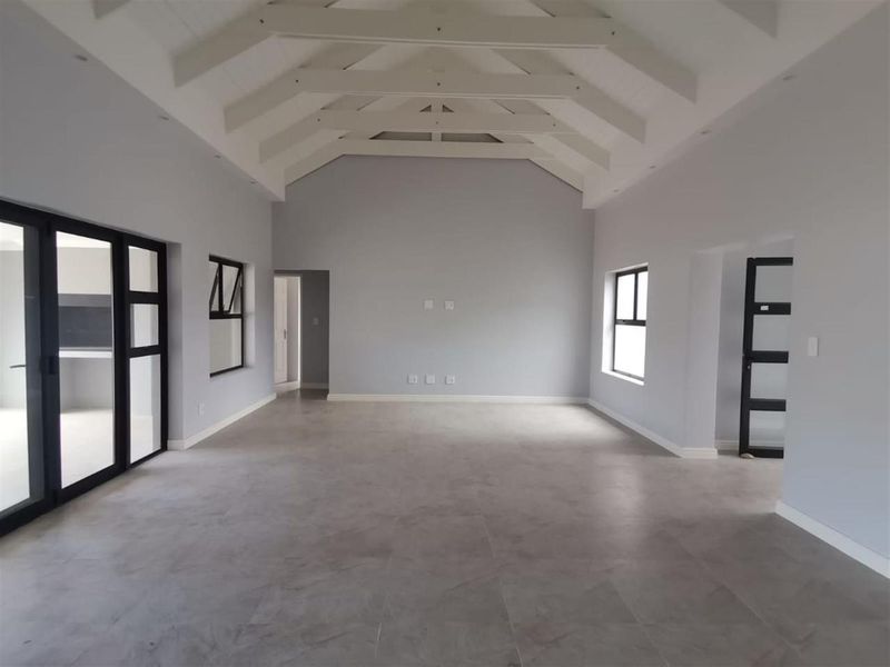 House For Sale in Paarl South, Paarl - Photo 7