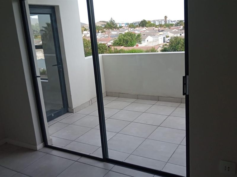 Apartment To Rent in De Zicht Estate, Richwood, Milnerton - Photo 8
