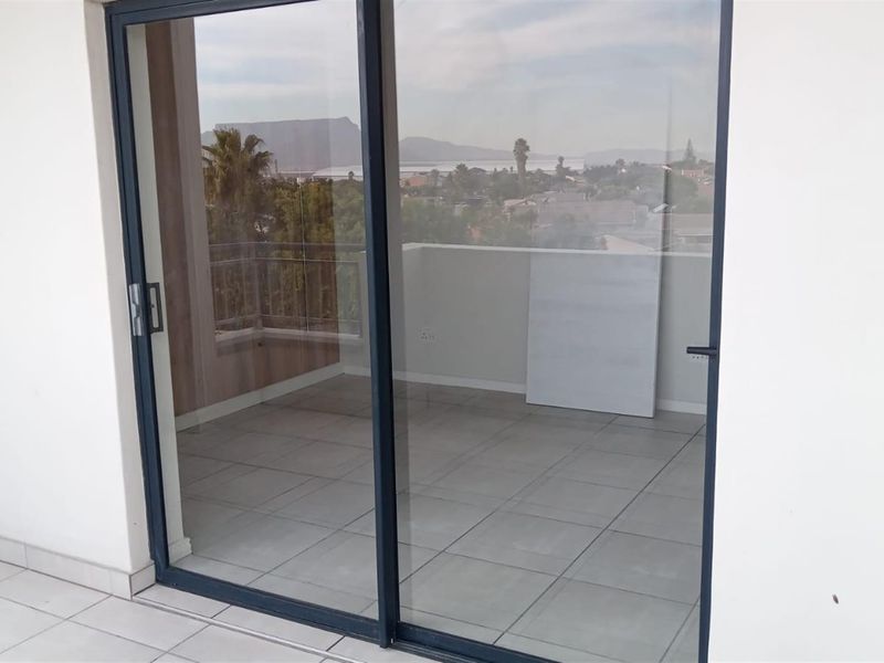 Apartment To Rent in De Zicht Estate, Richwood, Milnerton - Photo 7