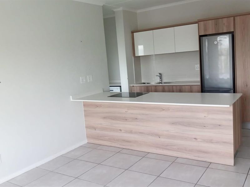Apartment To Rent in De Zicht Estate, Richwood, Milnerton - Photo 3