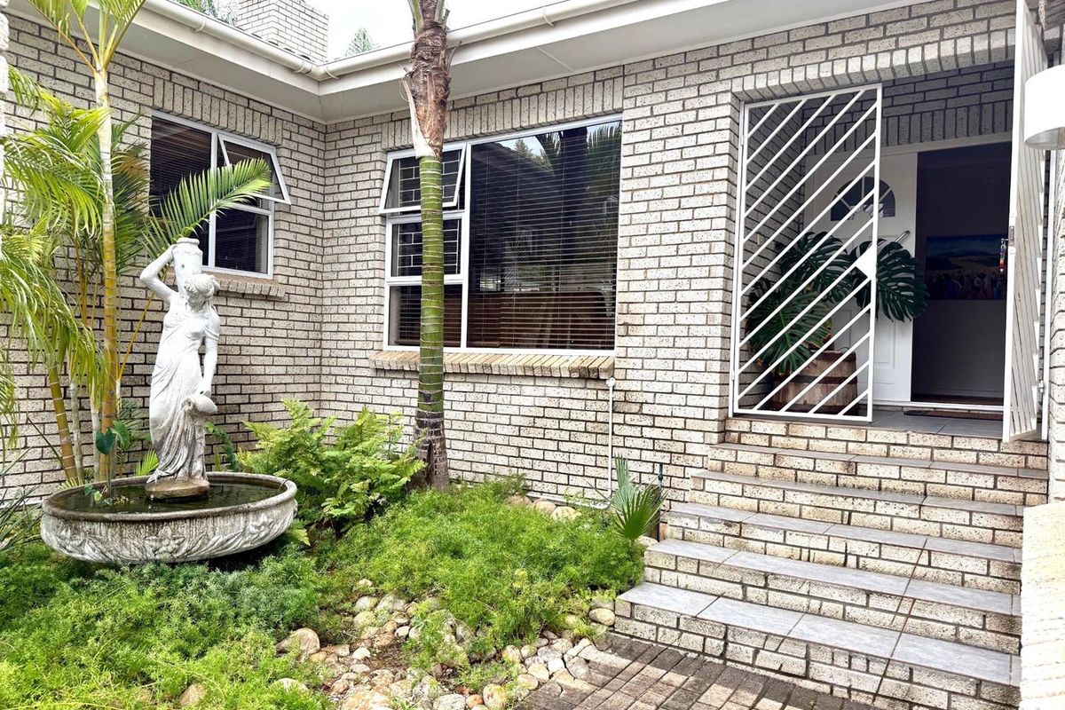 3 Bedroom House For Sale in Tafelzicht, Malmesbury - Photo 4