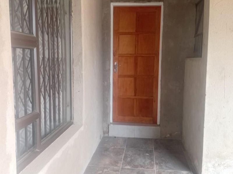 Apartment To Rent in Cosmo City, Roodepoort - Photo 6