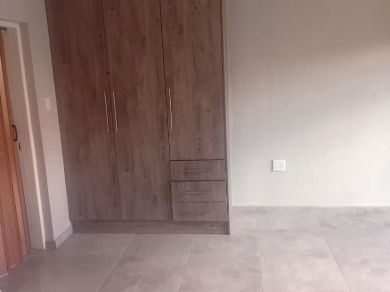 Apartment To Rent in Cosmo City, Roodepoort - Photo 5