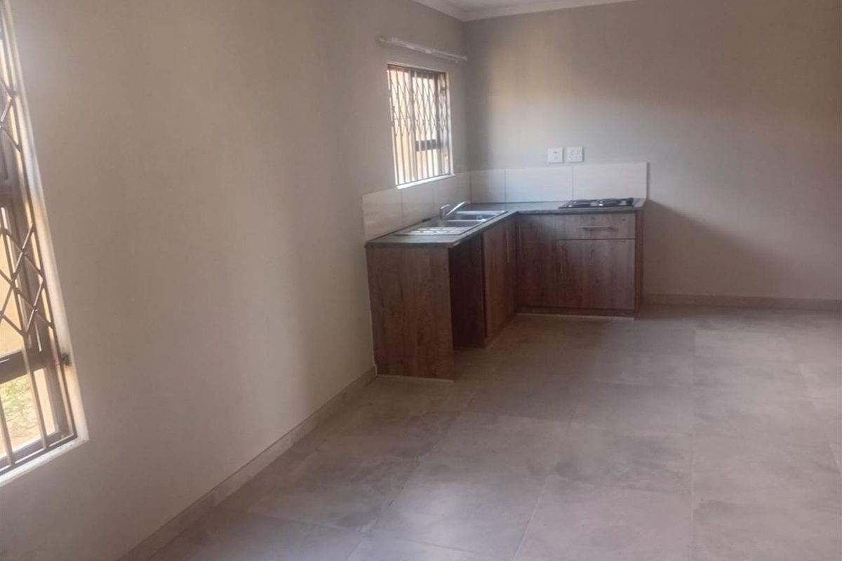 Apartment To Rent in Cosmo City, Roodepoort - Photo 2