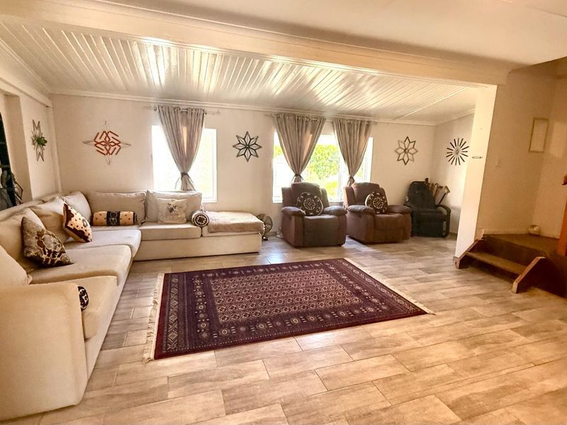 5 Cove street, Knysna Central - Photo 3