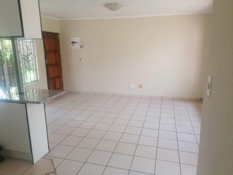 Apartment For Sale in Country View, Midrand - Photo 4